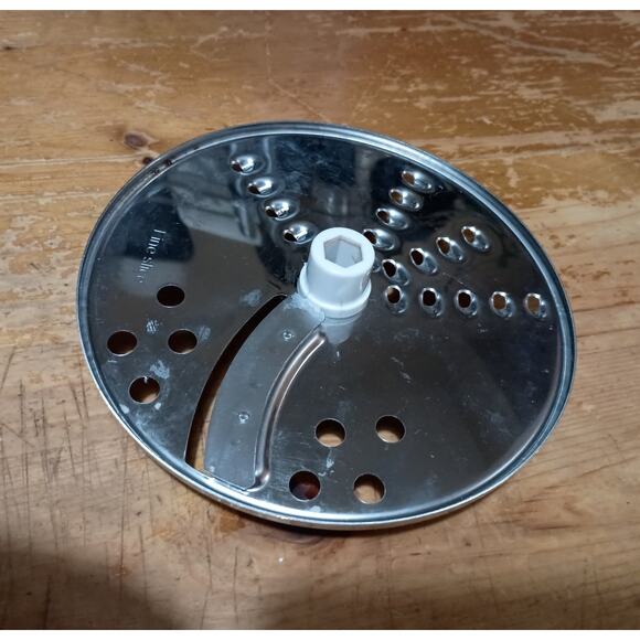 Cuisinart Prep 7 Food Processor DLC-2007N Shredding Slicing Disc Part - Picture 2 of 5